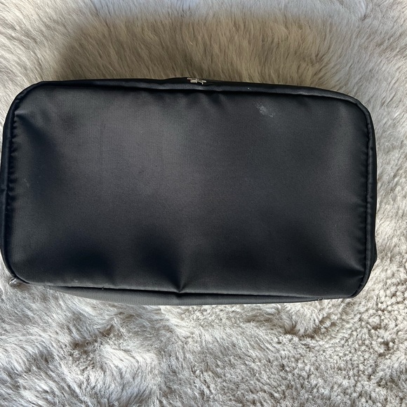 DIOR cosmetic bag - Picture 8 of 11